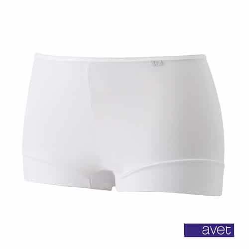 AVET dames shortje wit 3844